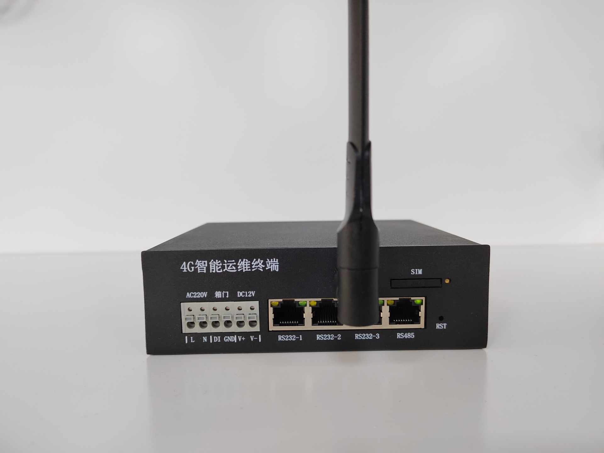 IMT-200鐵塔基站智能運(yùn)維終端